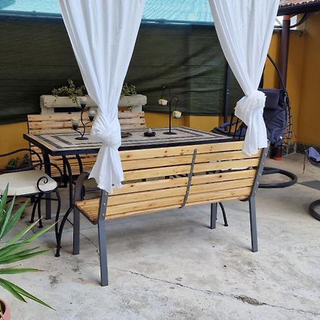 Casa Soggiorno Il Quetzales Valenza Exterior foto