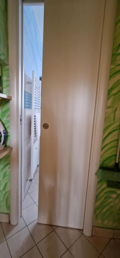 Casa Soggiorno Il Quetzales Valenza Exterior foto