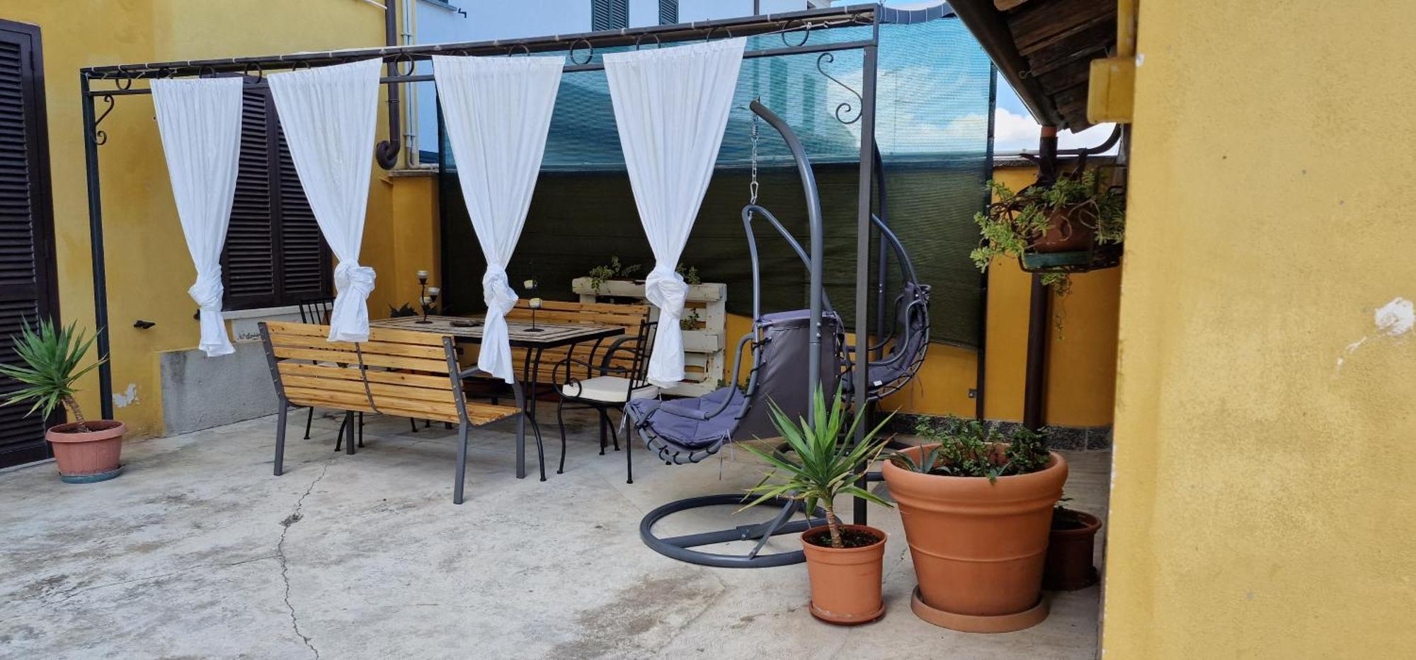 Casa Soggiorno Il Quetzales Valenza Exterior foto